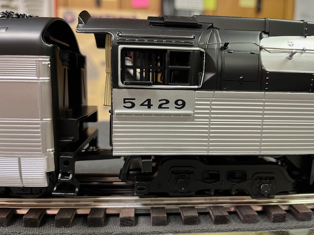 MTH 4-6-4 Empire State Express Steam Engine #5429 w/Proto-Sound 3.0 (Hi-Rail Wheels) - New York Central #20-3907-1 - Image 6