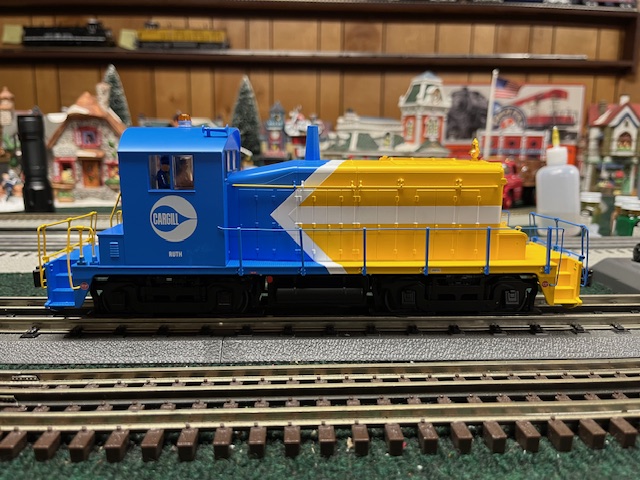 Lionel - Cargill LEGACY SW1 #62 Switcher SKU: 2533330