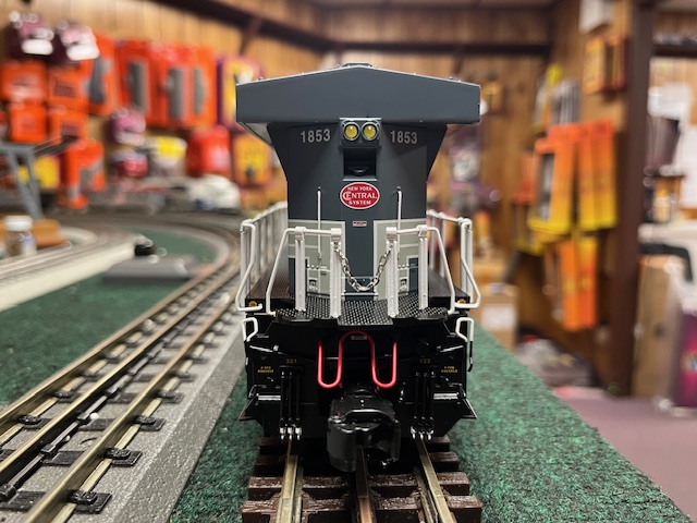 CSX/New York Central Lionel LEGACY ES44 #1853 Diesel Engine SKU: 2533551 - Image 5