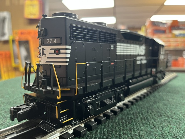 MTH Premier Norfolk Southern GP-35 High Hood Diesel Engine w/Proto-Sound 3.0 (Hi-Rail Wheels) 20-22084-1 - Image 6