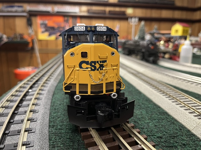 Lionel CSX LEGACY SD80MAC #0804 SKU: 2633481 - Image 9