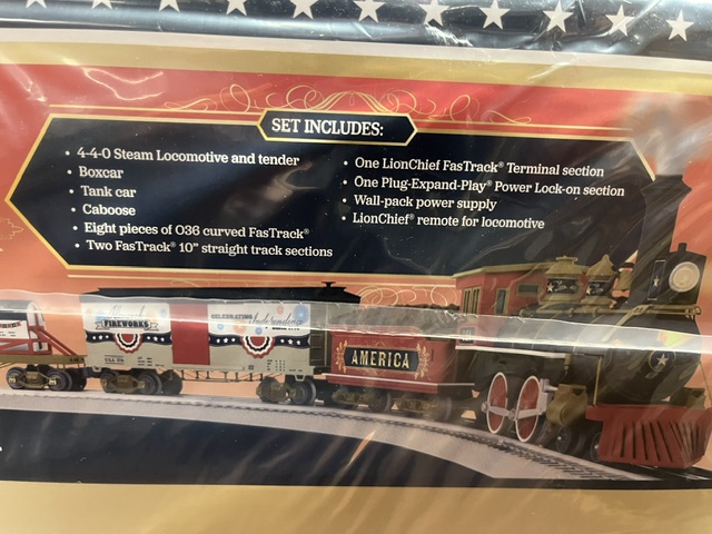 Lionel America Celebration 4-4-0 LionChief Freight Set with Bluetooth 5.0 SKU: 2623030 - Image 2